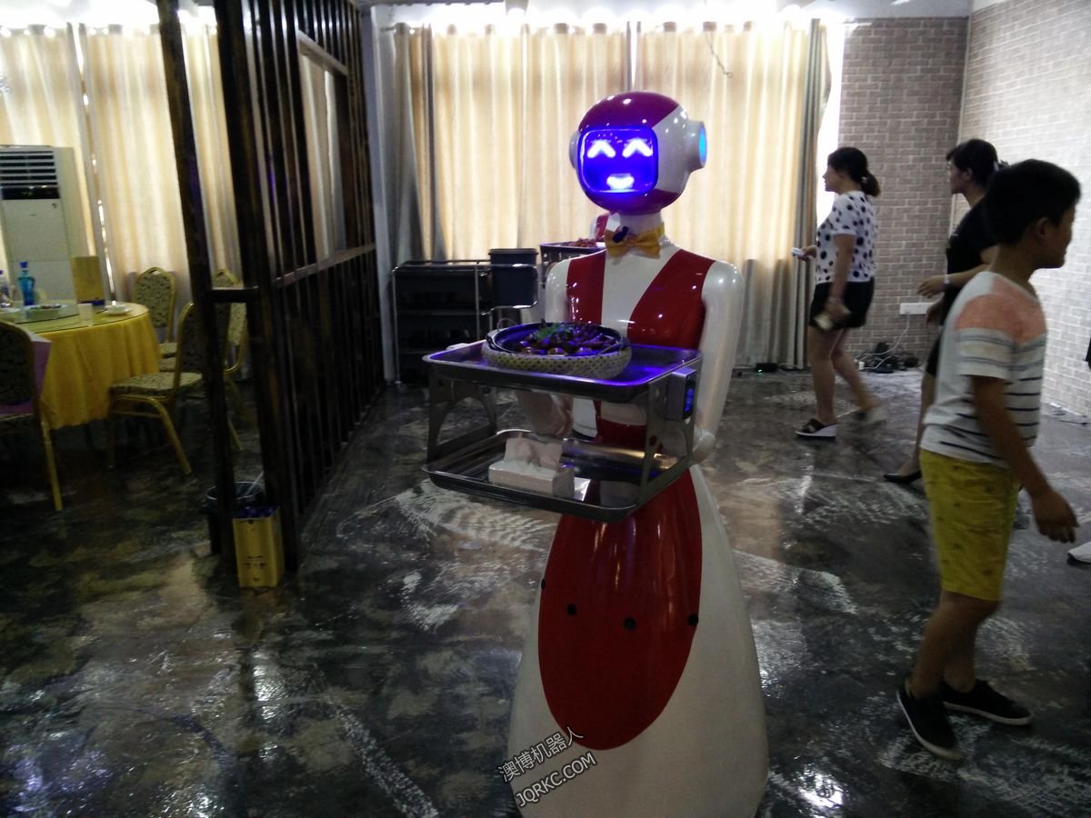 服務(wù)機器人能解決餐飲行業(yè)用工荒問題嗎？